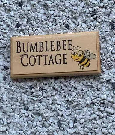 Bumblebee Cottage Donegal Town Extérieur photo